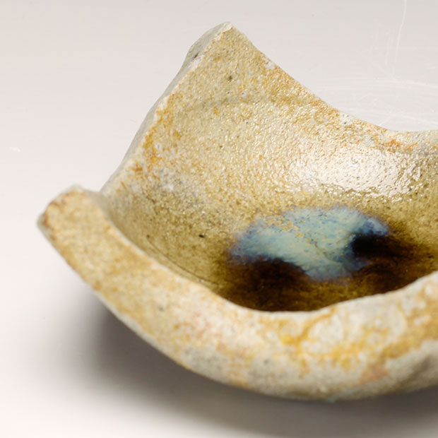 Woodfired ceramic by Shinsuke Iwami